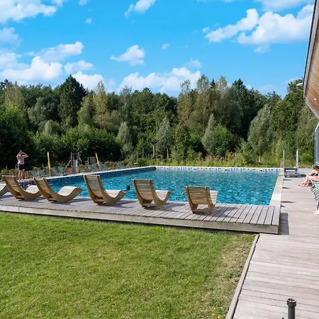 Waterside Luxury Escape