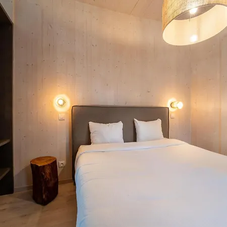 بيت للعطل Waterside Luxury Escape