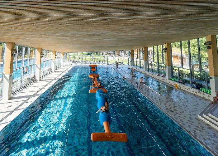 Waterside Luxury Escape